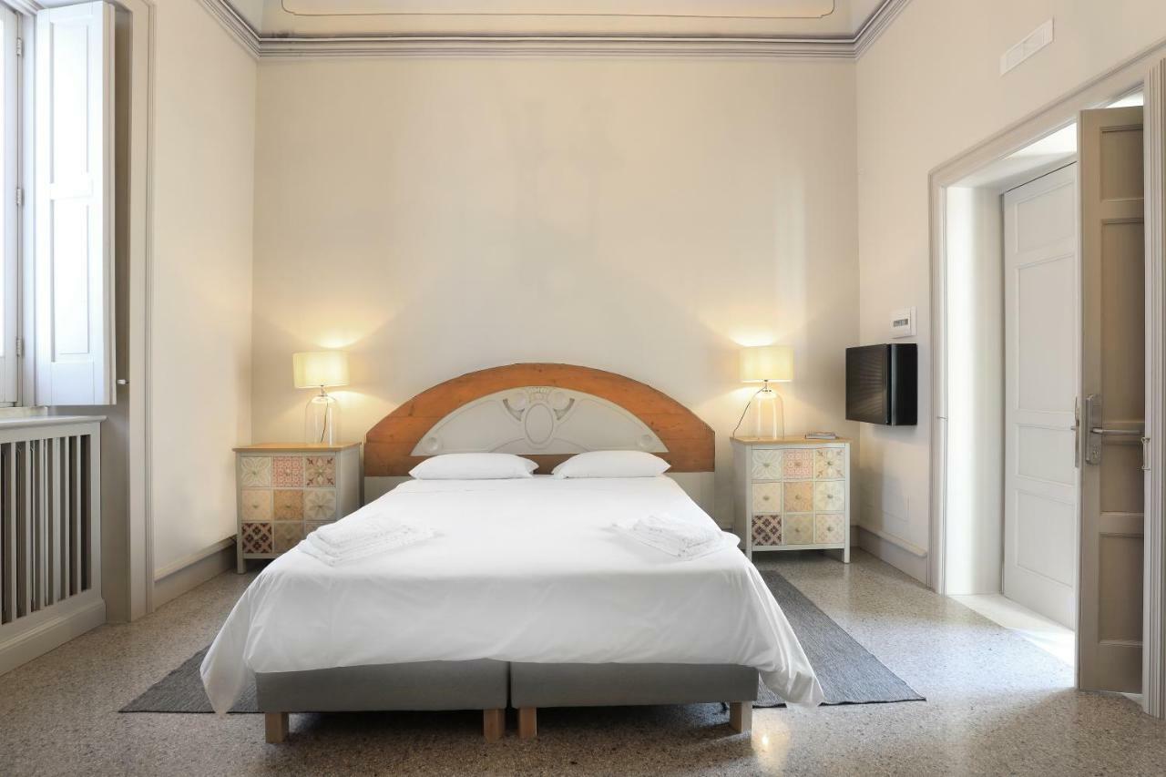 Palazzo Circolone Otel Poggiardo Dış mekan fotoğraf